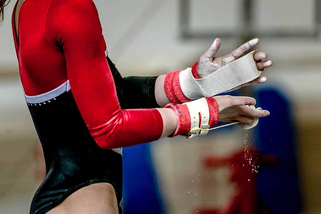 5 Best Gymnastic Hand Grips - Feb. 2021 - BestReviews