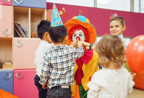 Best kids clown costume