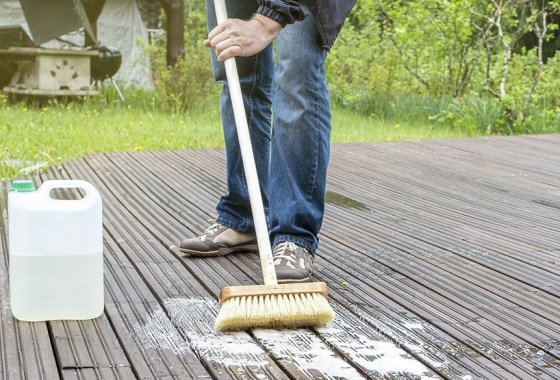 Best deck scrub brush
