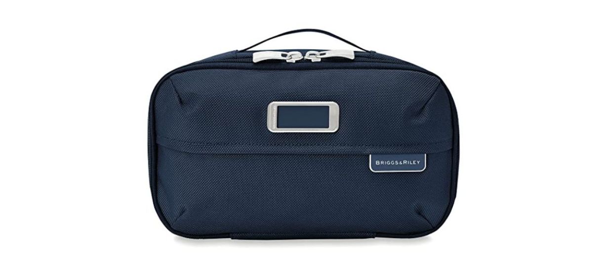 Briggs and Riley Baseline Toiletry Kit Briggs and Riley Baseline Toiletry Kit