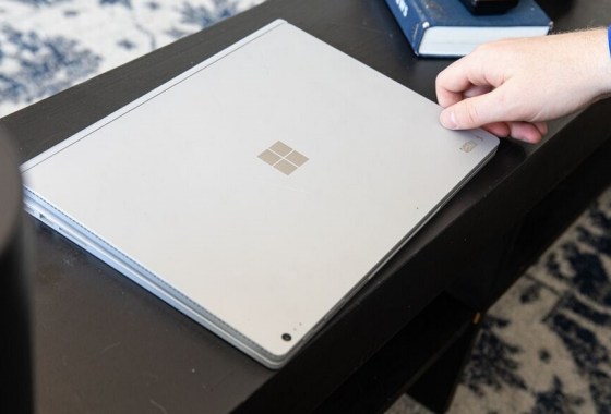 Microsoft Surface Pro vs. Microsoft Surface Go